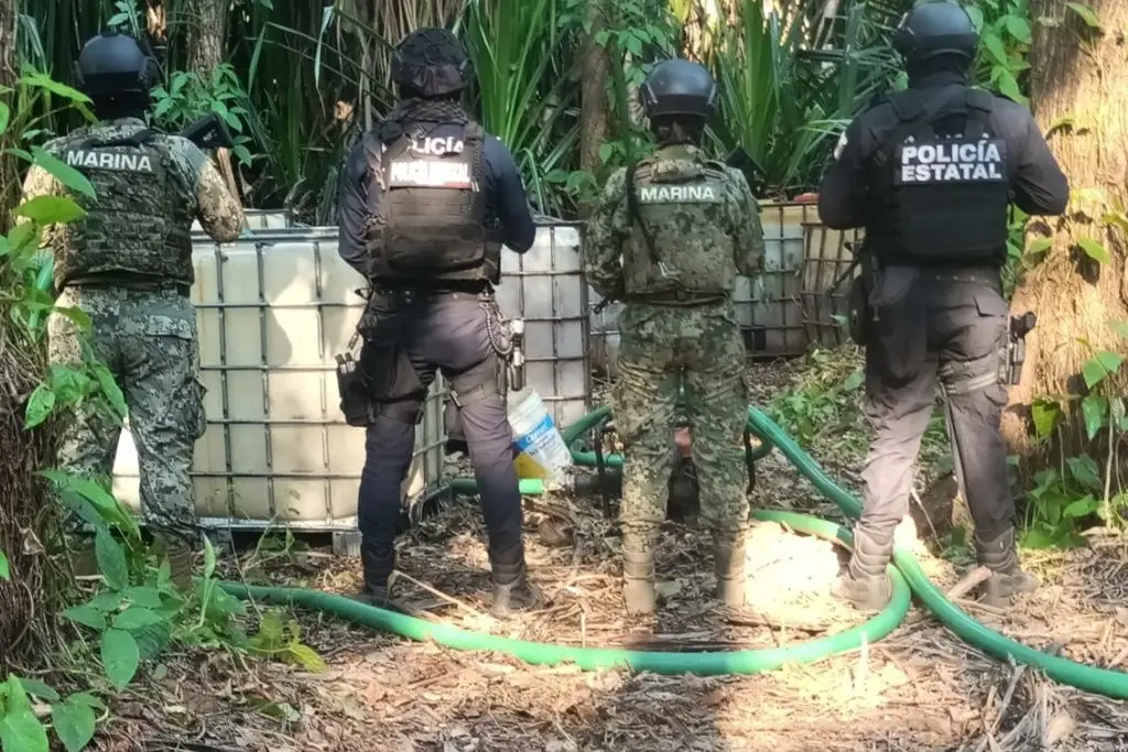 Marina asegura 7,500 litros de hidrocarburo en Paraíso 