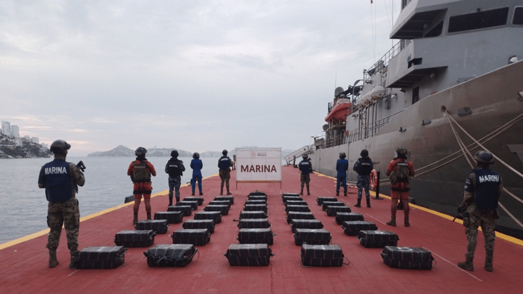 Aseguran más de una tonelada de cocaína frente a costas de&nbsp;Guerrero