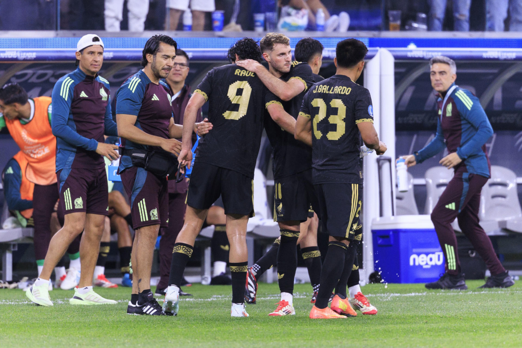 La Selección Mexicana regresa a los entrenamientos con varias de sus principales&nbsp;figuras
