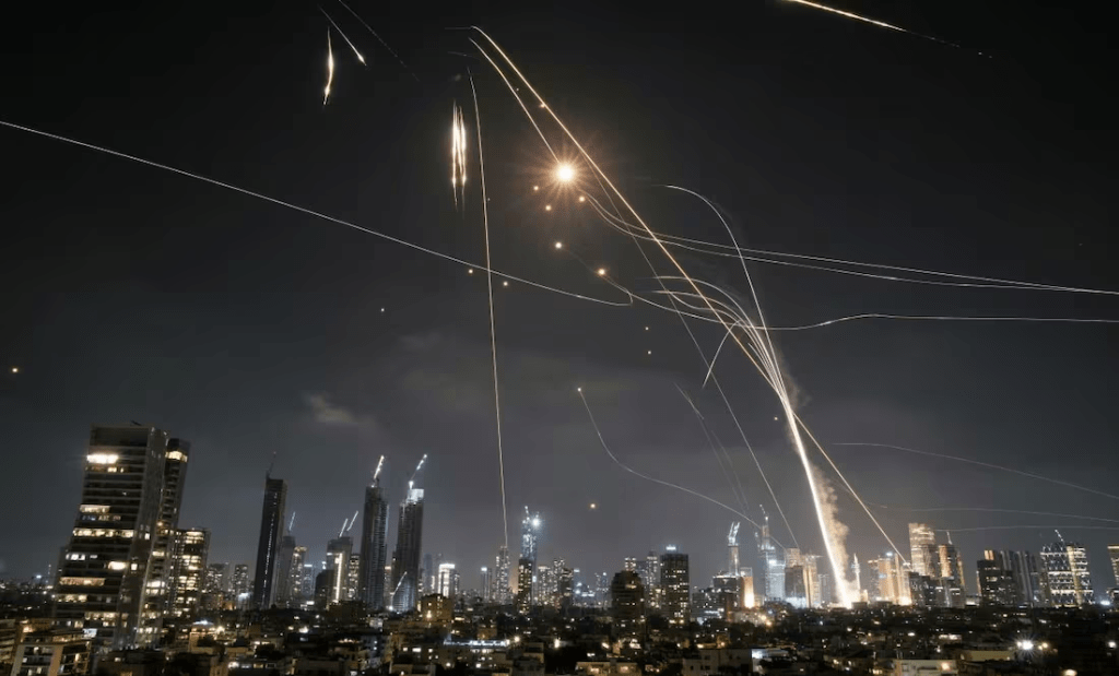 Crece tensión en Medio Oriente: Irán ataca base estadounidense en Qatar tras ofensiva contra instalaciones&nbsp;nucleares