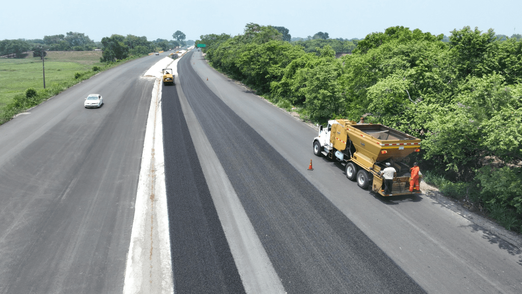 Moderniza Tabasco su red carretera con obras en 17 municipios y fuerte inversión&nbsp;estatal