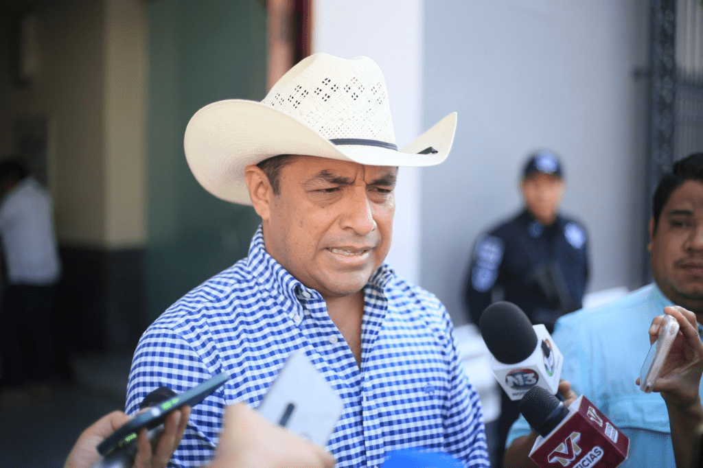 Producirán 160 millones de moscas estériles por semana para frenar avance del gusano&nbsp;barrenador