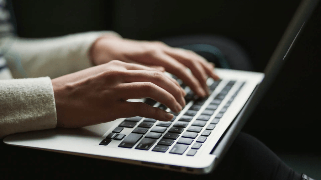 ONG advierte sobre los “monstruos” que amenazan en internet a los menores en&nbsp;Latinoamérica