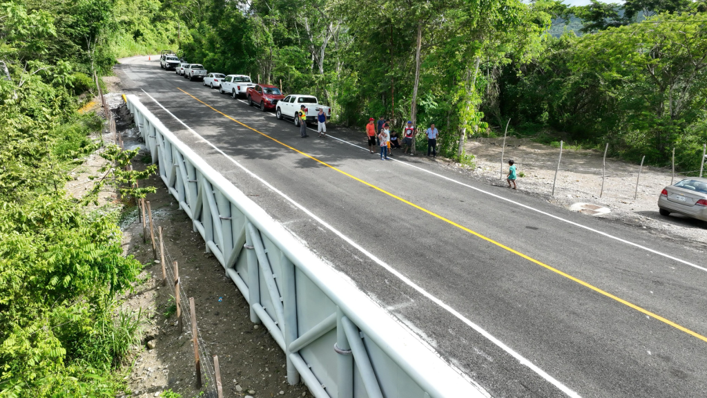 Gobernador Javier May inaugura obras prioritarias en Tacotalpa y ratifica compromiso con comunidades&nbsp;indígenas