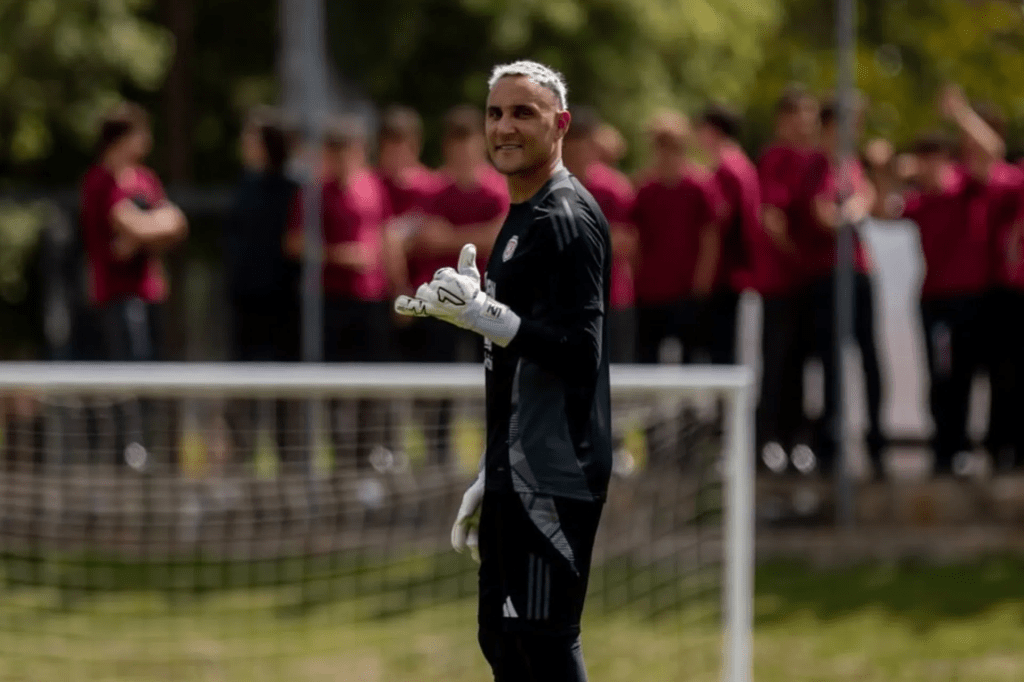 El costarricense Keylor Navas recibe la visa para poder jugar con los Pumas&nbsp;UNAM