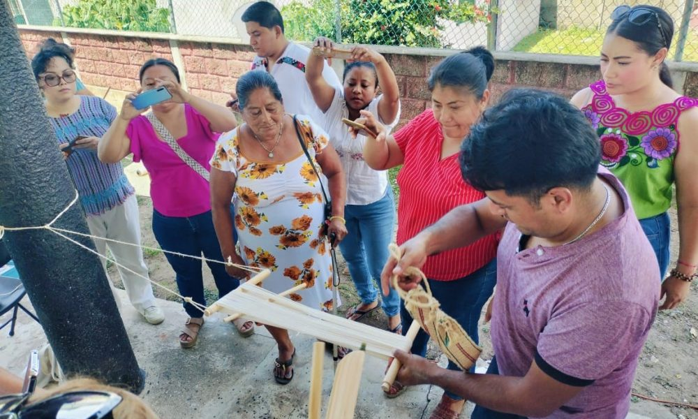 Impulsan rescate de técnicas ancestrales con taller de telar de cintura en&nbsp;Nacajuca