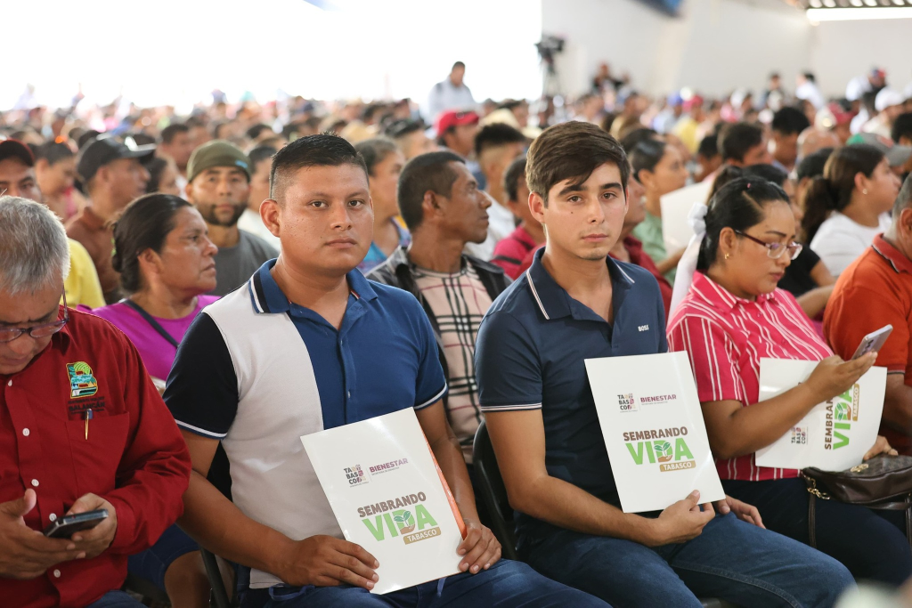 Más de 6.5 millones de pesos en apoyo directo a sembradores de Balancán y&nbsp;Tenosique