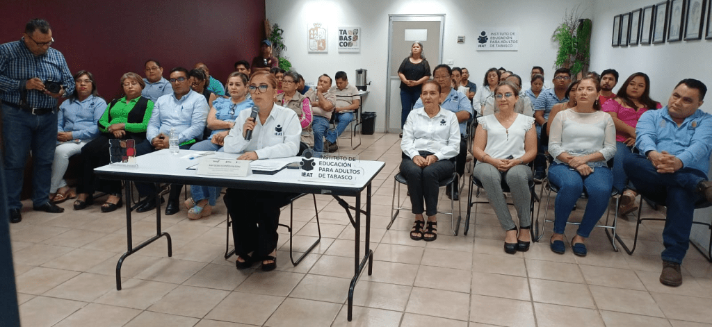 Firman alianza IEAT y DVV International para fortalecer la educación de jóvenes y adultos en&nbsp;Tabasco