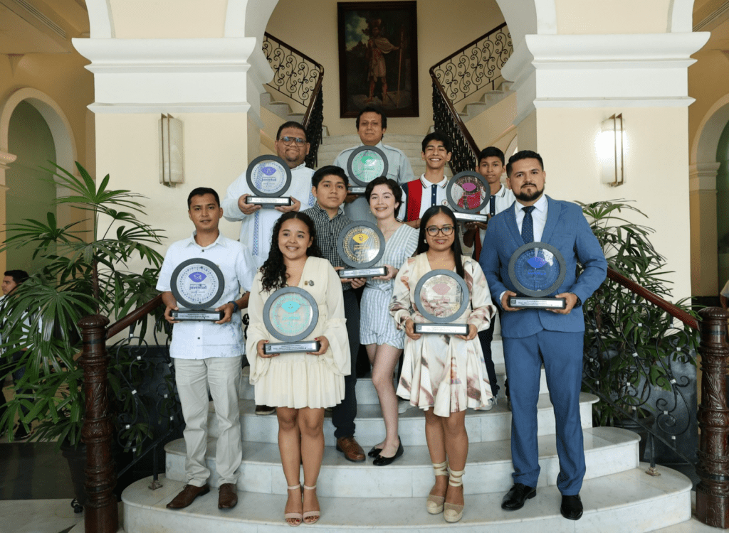 Reconocen a 10 jóvenes tabasqueños con el Premio de la Juventud&nbsp;2025