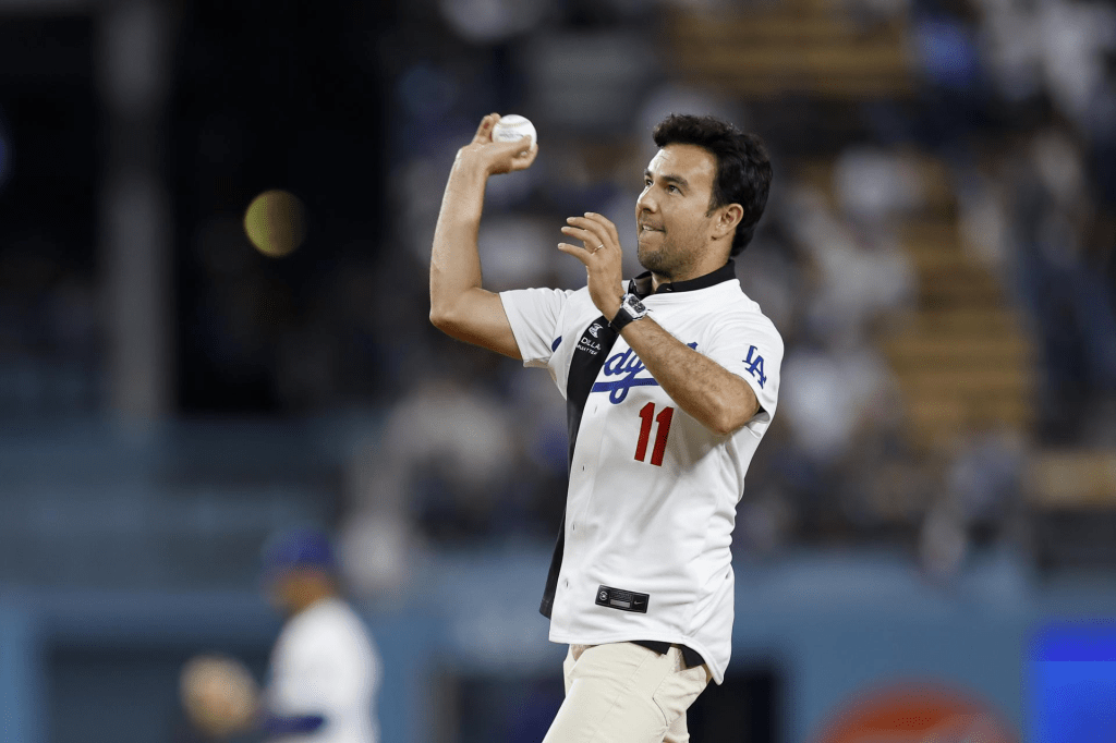 Checo Pérez Reflexiona Sobre Su Futuro en Fórmula&nbsp;1