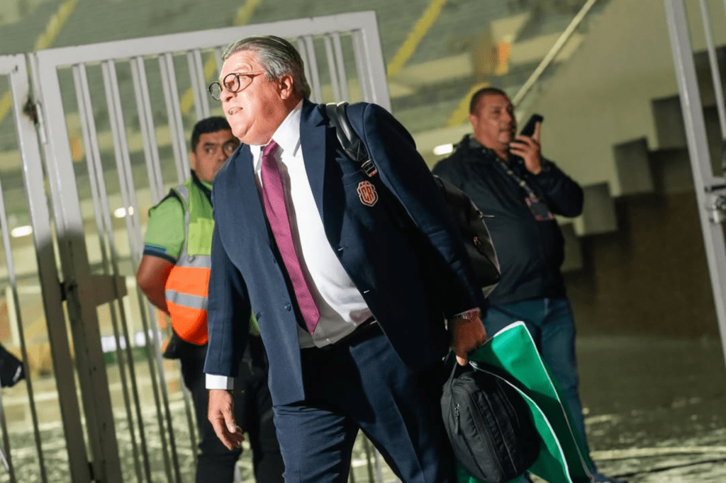 Afición de Costa Rica pide la salida del ‘Piojo’ Herrera tras empate ante&nbsp;Haití