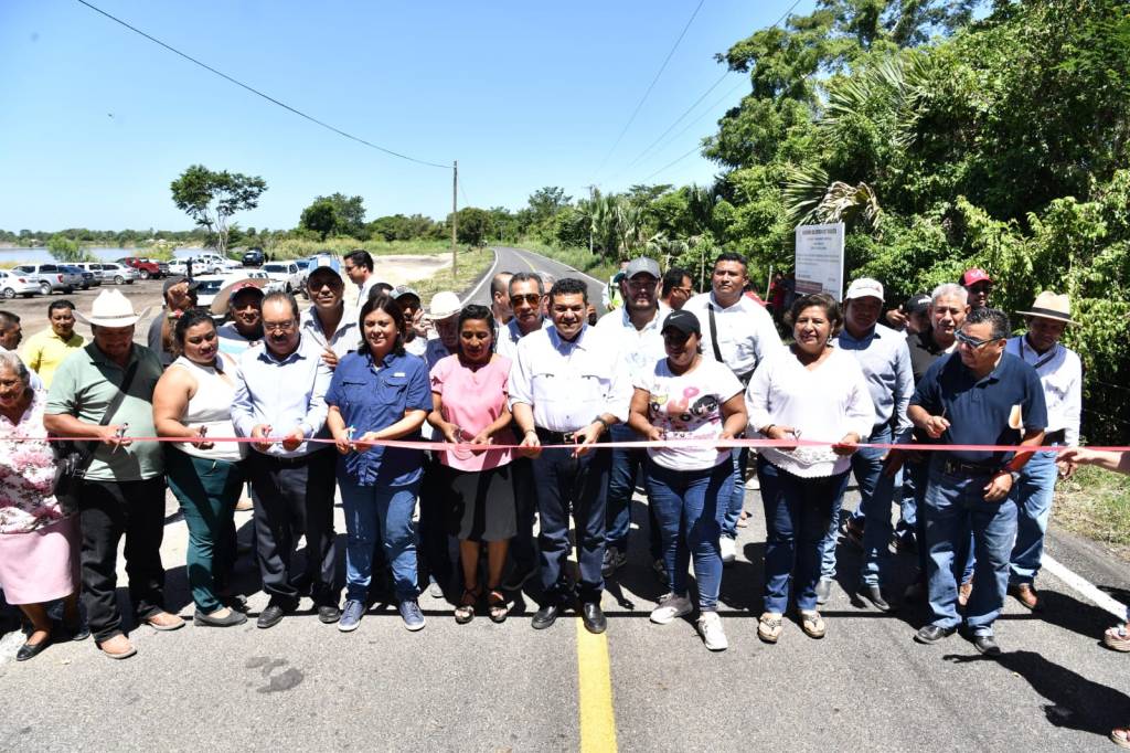 Javier May cumple: de terracería olvidada a vía segura, inaugura pavimentación Chablé–Bajo&nbsp;Amatitán