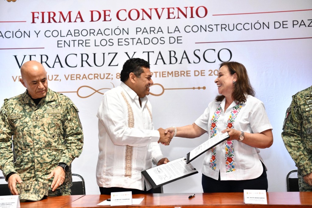 Tabasco y Veracruz cierran filas por la paz: firman convenio de seguridad&nbsp;interestatal