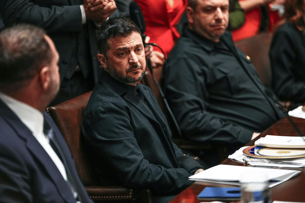 Zelenski informa de su reunión con Trump a socios europeos, que ratifican su&nbsp;apoyo