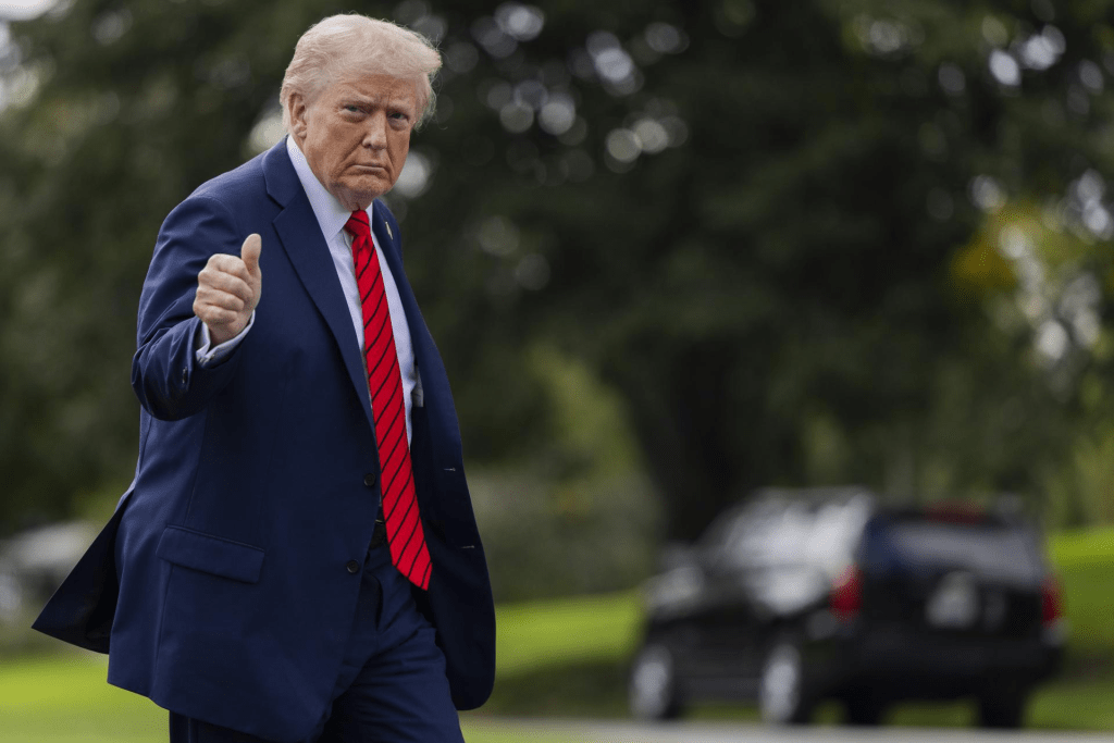 Trump insiste en que EE.UU. hará tests nucleares “muy pronto” pero no aclara de qué&nbsp;tipo