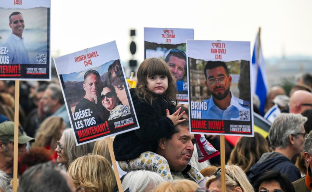 Hamás entrega 28 cuerpos y promete la liberación de 20 rehenes&nbsp;vivos