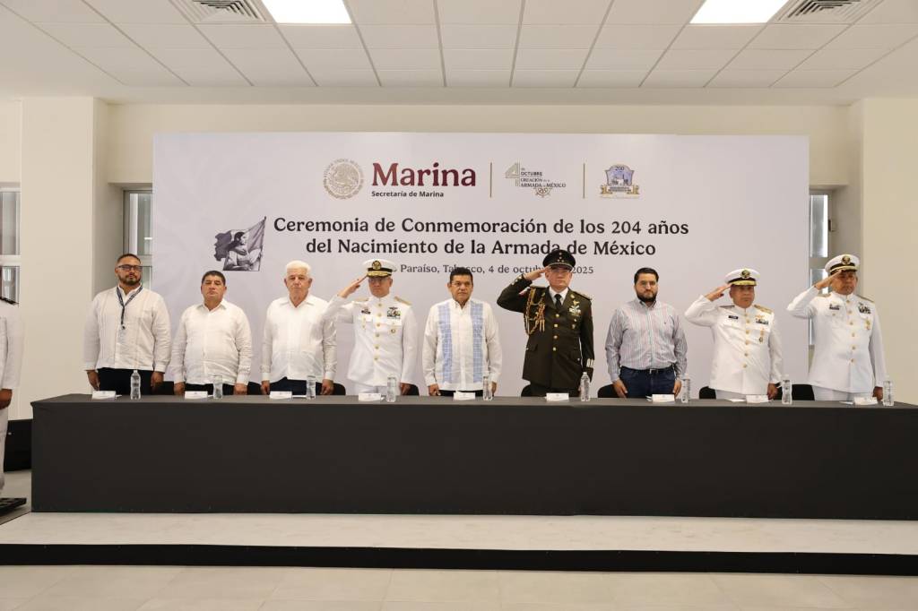 Gobernador Javier May Rodríguez conmemora el 204 aniversario de la Armada de México en Dos&nbsp;Bocas