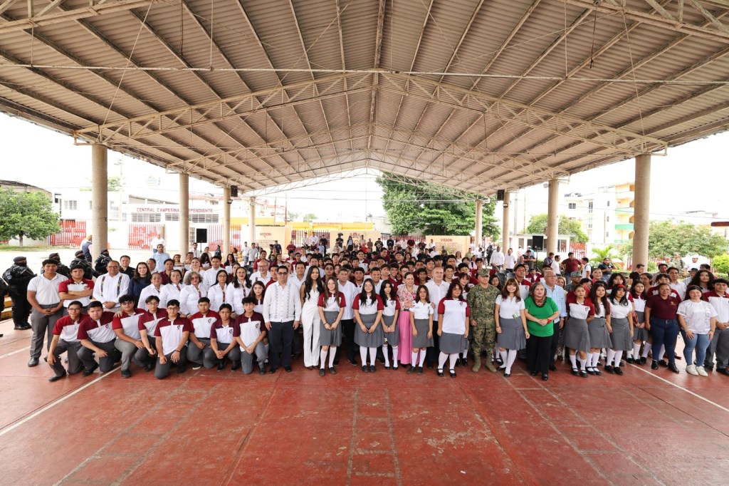 Gobernador Javier May inaugura la 3ª Jornada Itinerante de Prevención Social del Delito y Proximidad&nbsp;Policial