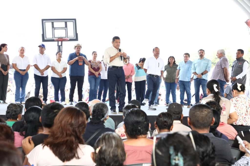 Gobierno del Pueblo iniciará obra pública desde enero de 2026 para garantizar bienestar social: Javier&nbsp;May