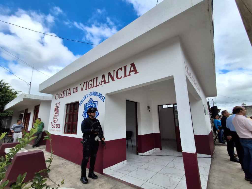 Regresamos al Tabasco de nuestros sueños: Javier May entrega caseta de policía y patrulla en&nbsp;Teapa