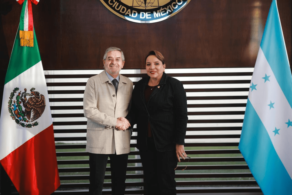 Canciller De la Fuente recibe a la presidenta de Honduras, Xiomara&nbsp;Castro
