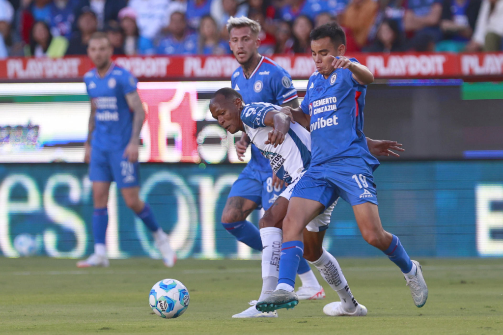 Cruz Azul saca un empate sin anotaciones en casa del&nbsp;Guadalajara