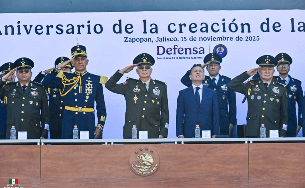 Secretario de Defensa resalta origen de la aviación militar en 110 Aniversario de la Escuela Militar de&nbsp;Aviación