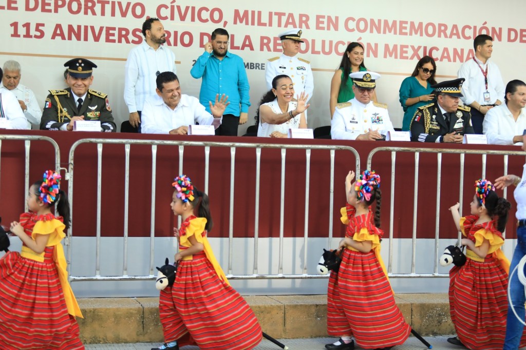 Tabasco celebra con desfile cívico, deportivo y militar el 115 aniversario de la Revolución&nbsp;Mexicana