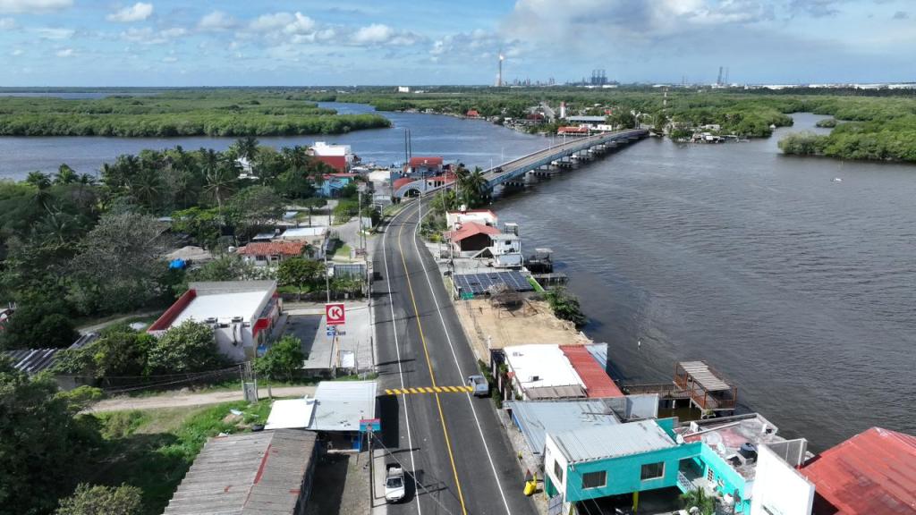 Inaugura Gobierno de Tabasco pavimentación de 5 km en el corredor Aquiles Serdán–El Bellote, en&nbsp;Paraíso