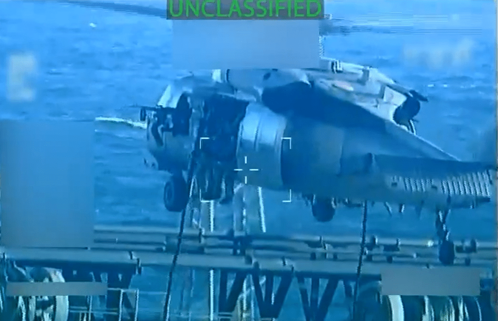 Trump anuncia que EE.UU. confiscó un petrolero frente las costas de&nbsp;Venezuela