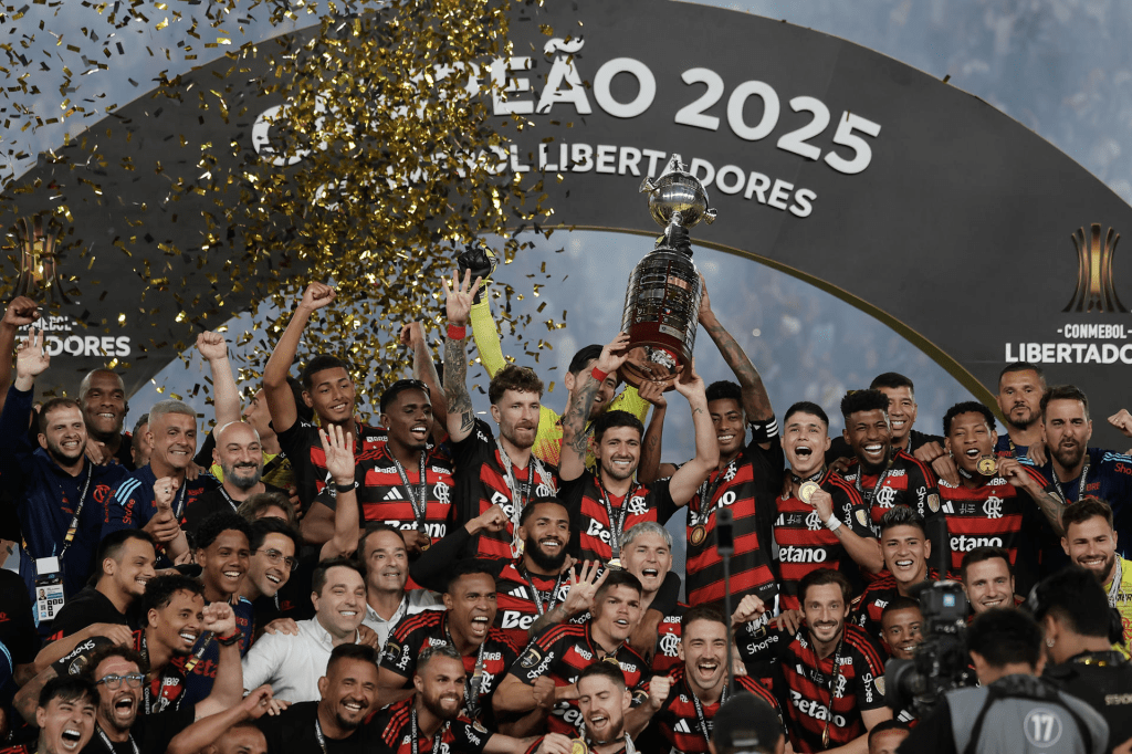 Flamengo conquista su cuarta Copa Libertadores y se convierte en el equipo brasileño más&nbsp;laureado