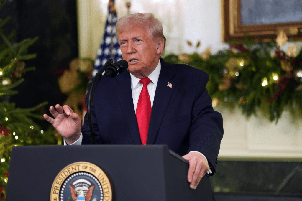 Trump rebautiza con su apellido el Centro Kennedy de Washington&nbsp;D.C.