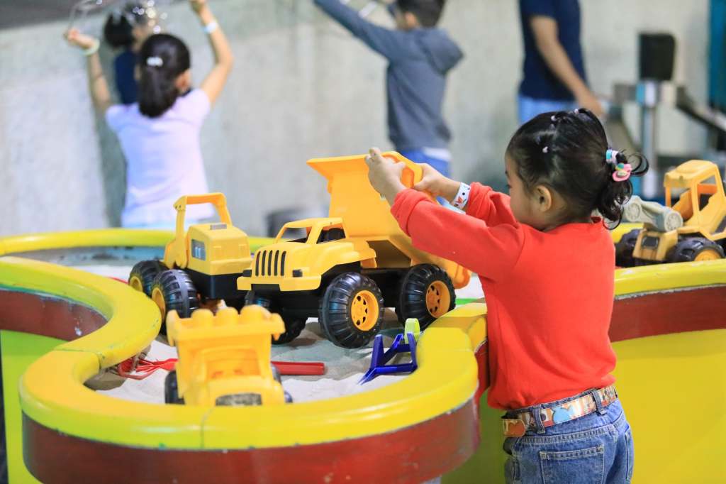 Niñas y niños celebran el Día de Reyes con juegos y tradición en el Museo Interactivo&nbsp;Papagayo