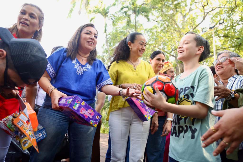 Más de 12 mil personas celebran el “Día de Reyes en la Quinta” con entrega de juguetes y actividades&nbsp;culturales