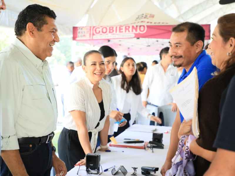 Javier May encabeza en Comalcalco la Jornada de Atención al Pueblo número&nbsp;100