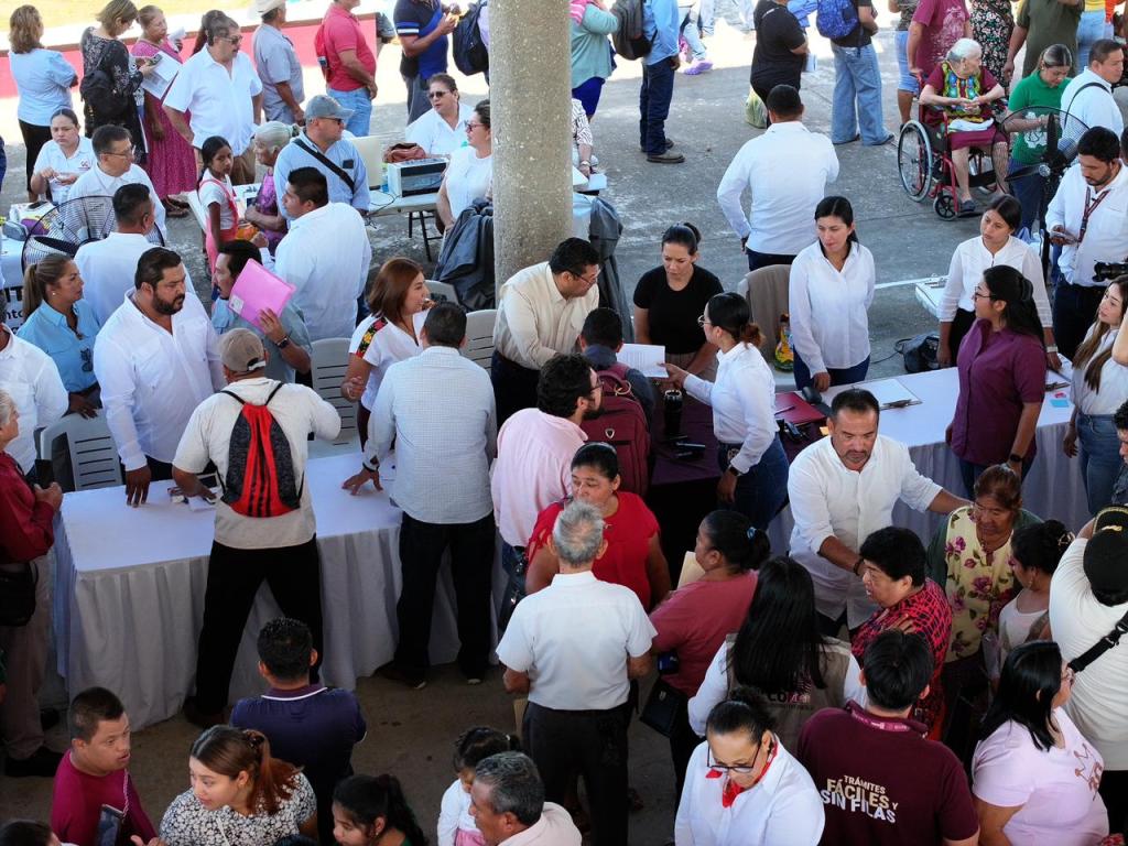 Javier May encabeza jornada de atención y anuncia inversiones para La Venta,&nbsp;Huimanguillo