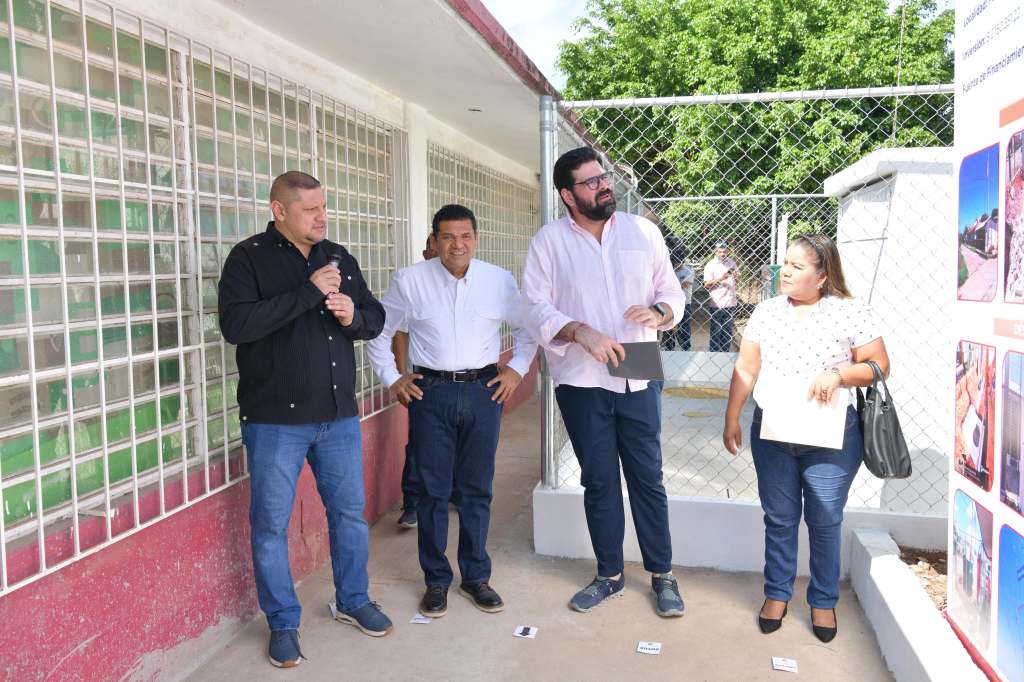 Gobernador Javier May supervisa obras educativas y urbanas en&nbsp;Macuspana