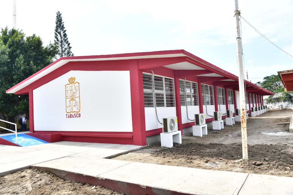 Invierte Gobierno del Estado más de 7.6 mdp en nuevas aulas para secundaria de&nbsp;Centla