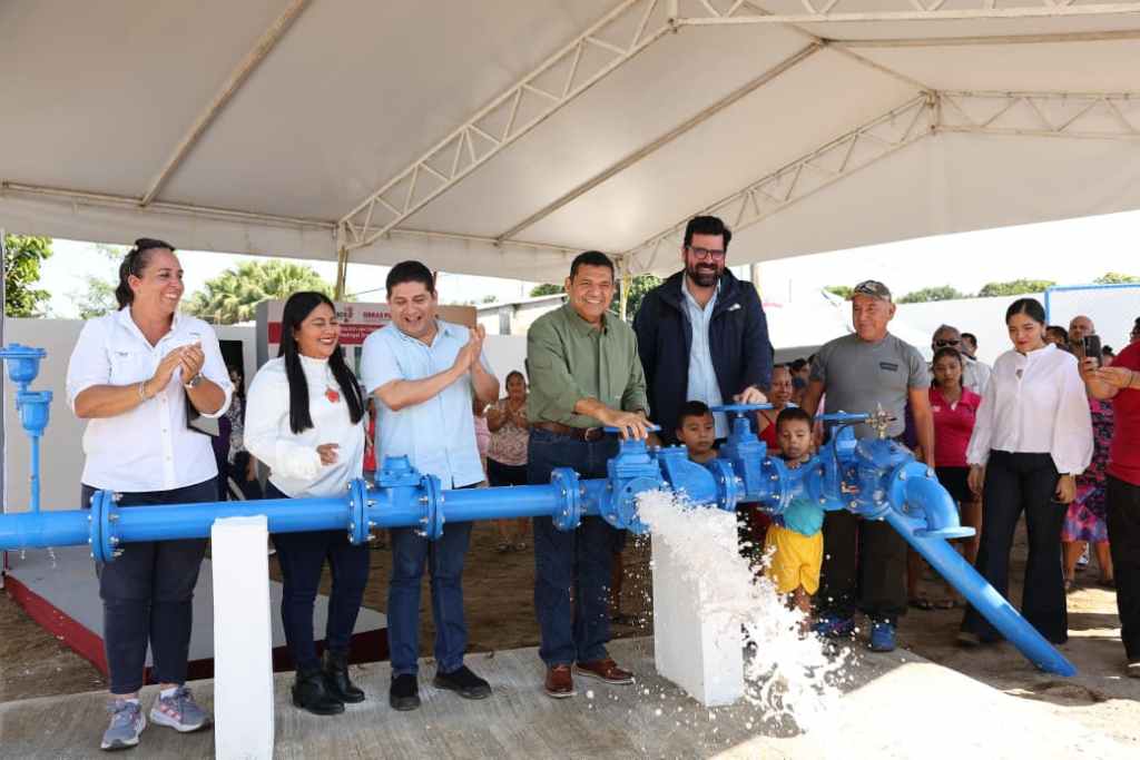 Gobierno del Estado rehabilita sistema de agua potable en ejido Lázaro Cárdenas,&nbsp;Tacotalpa