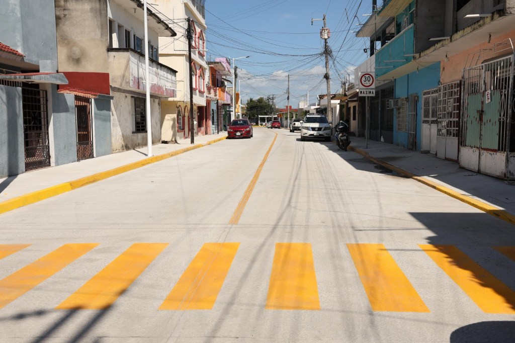 Entrega Gobierno del Estado obras de pavimentación y redes hidráulicas en barrio La Guadalupe, Jalpa de&nbsp;Méndez