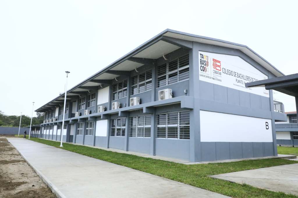 Supervisa Gobernador Javier May nuevo plantel 52 del Cobatab en Pomoca,&nbsp;Nacajuca