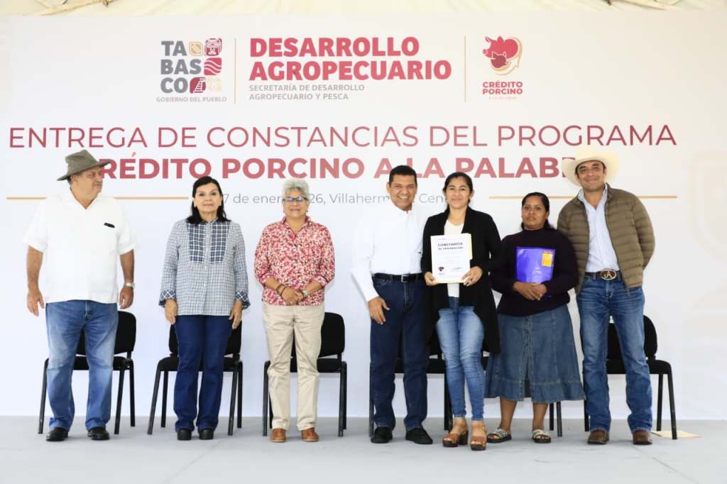 Javier May pone en marcha el programa Crédito Porcino a la Palabra en beneficio de mujeres&nbsp;rurales
