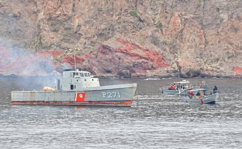 Marina hunde el exbuque Corrientes en Guaymas para crear arrecife&nbsp;artificial