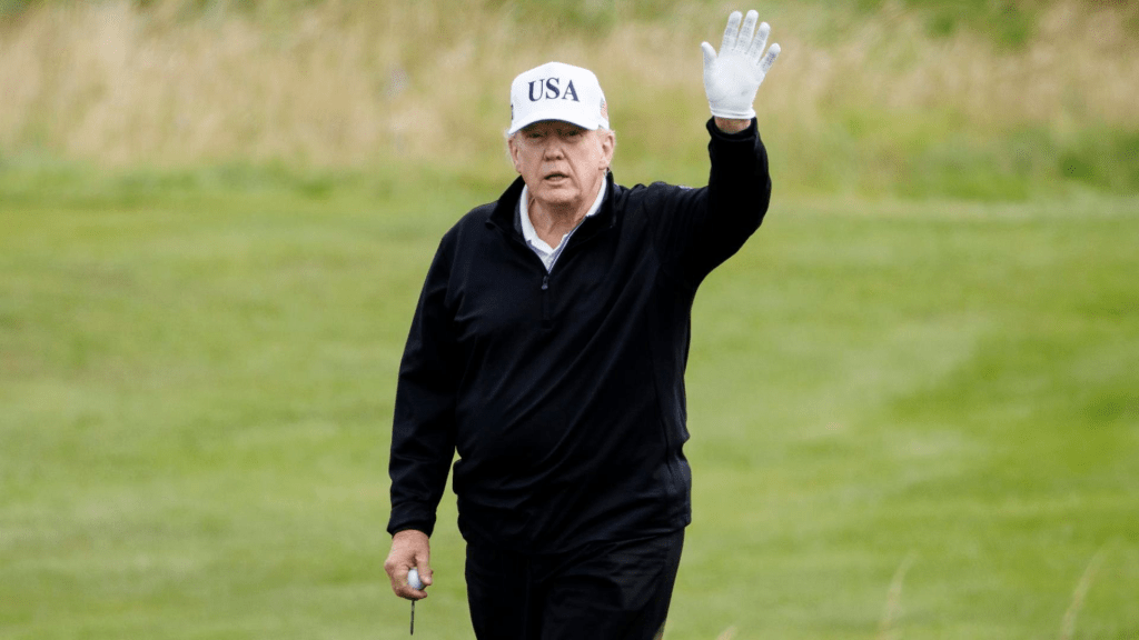 Hombre armado irrumpe en residencia de Trump en Florida; Servicio Secreto lo&nbsp;abatió