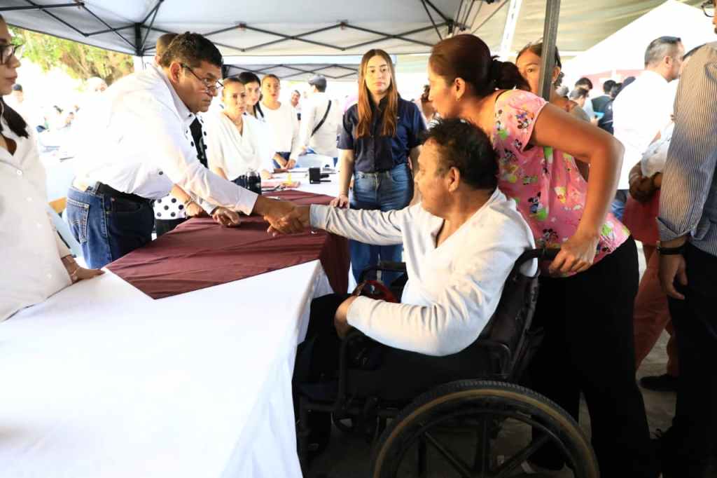 Gobernador Javier May encabeza Jornadas de Atención en Cárdenas; recaudación supera mil 128 mdp en&nbsp;2026