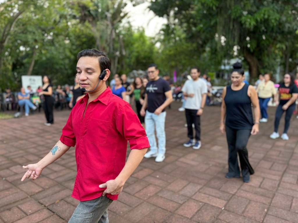 Concluye taller de salsa y bachata con gran ambiente en la Quinta Grijalva