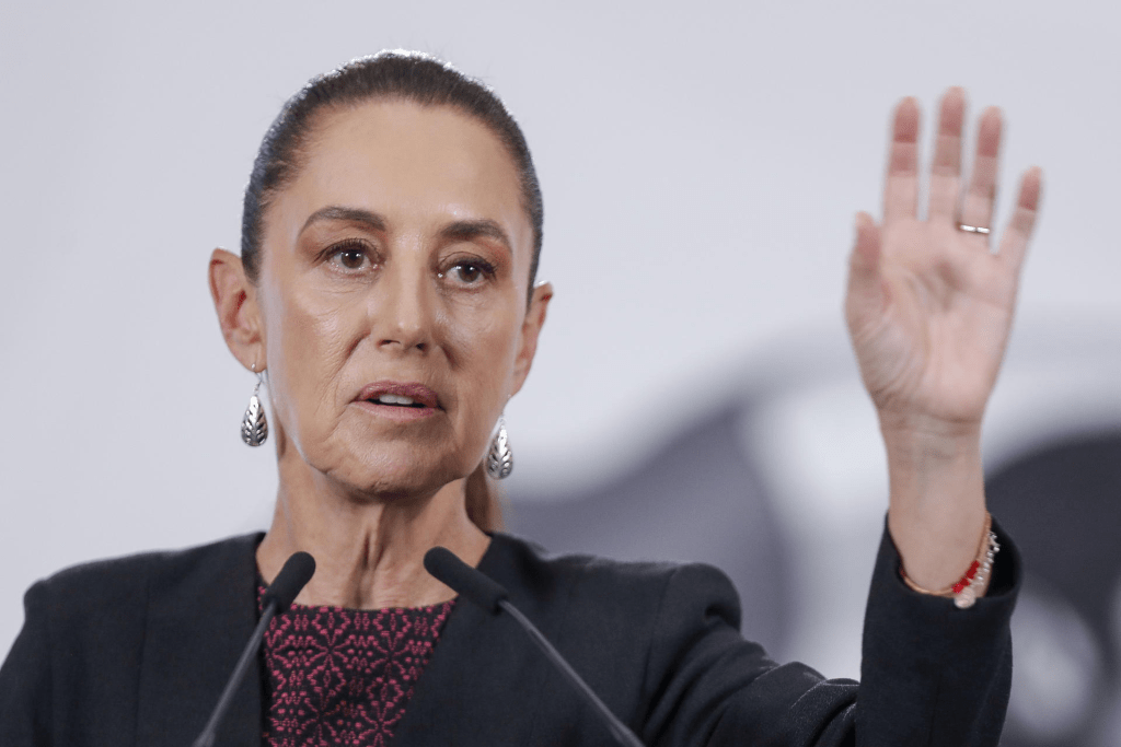 “No necesitábamos ser invitados”: Sheinbaum resta importancia a exclusión de México en cumbre ‘Escudo de las&nbsp;Américas’