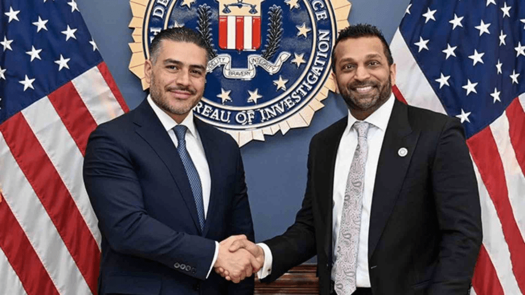 Omar García Harfuch se reúne con el director del&nbsp;FBI