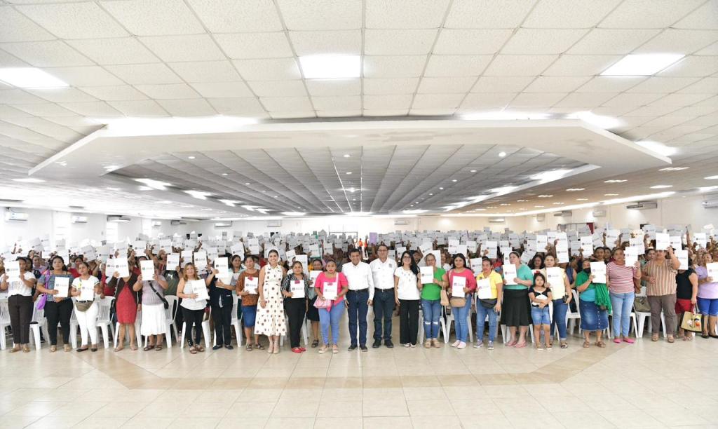 Entregan mil 200 certificados del programa “Tandas para la Mujer” en&nbsp;Centla