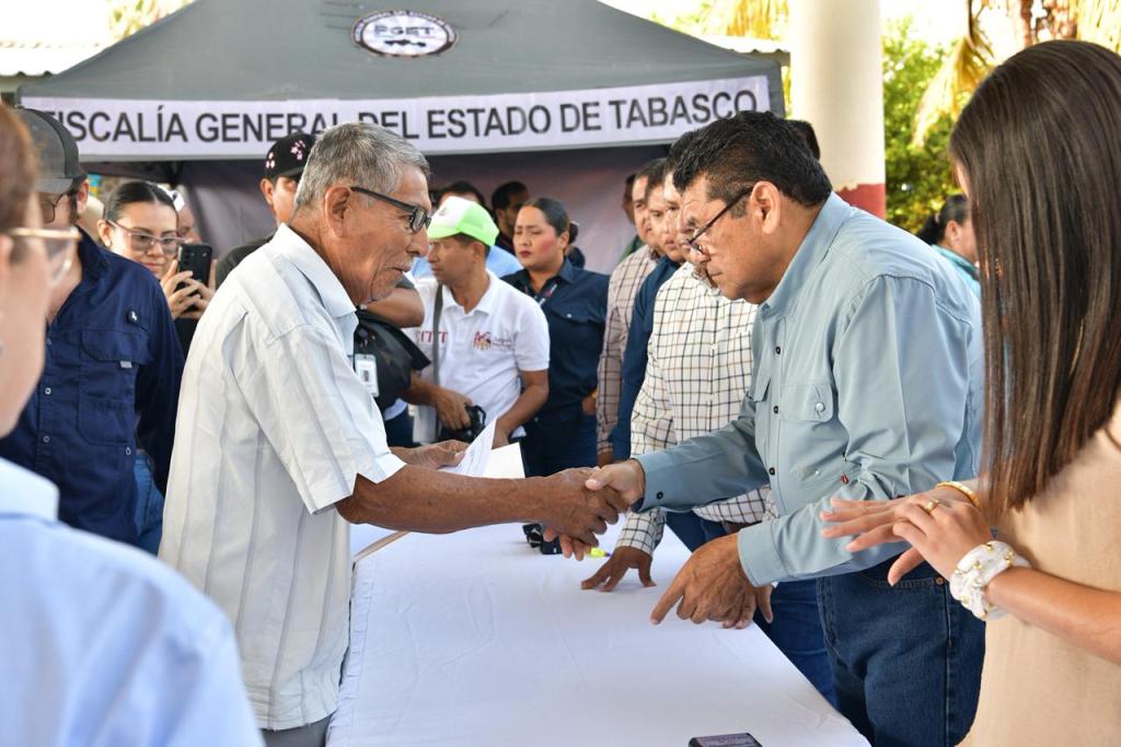 Gobernador encabeza audiencia pública en comunidad de Jalpa de&nbsp;Méndez